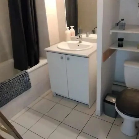 T2 Duplex + Piscine Avec Parking