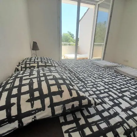 T2 Duplex + Piscine Avec Parking * Montpellier